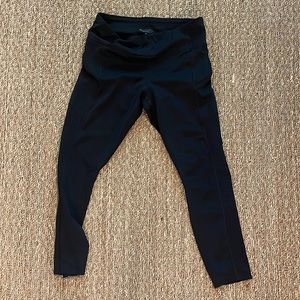 Athleta Capri Tights Laser Cut Contender - SIZE M - Gently Worn - Black